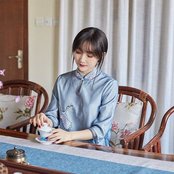 復(fù)古喇叭袖，打造浪漫小仙女范