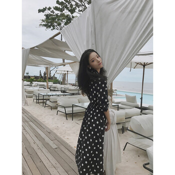 俏皮小白裙，拯救你的少女