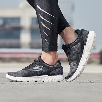 斯凱奇（Skechers）跑步鞋55293/B KW黑色+白色 
