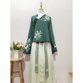 小清新條紋裙，打造優(yōu)雅女神