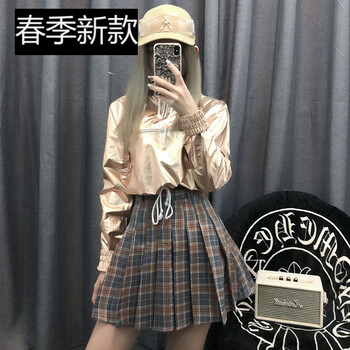 蕾絲半身裙，仙氣十足