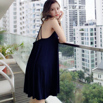 性感露肩短裙，微胖妹子的福音！