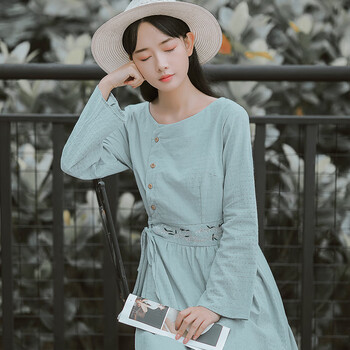 純色荷葉裙，打造清爽小仙女