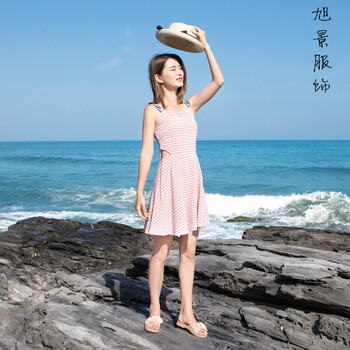 夏日大碼連衣裙，告別微胖界煩惱