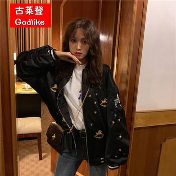 時尚短款連衣裙，穿出青春活力范