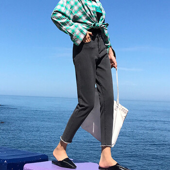 寬松牛仔褲，穿出你的少女心
