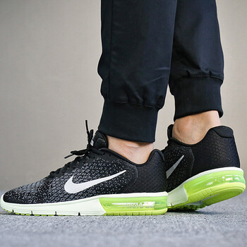 耐克（NIKE）跑步鞋852461-011 AIR MAX 