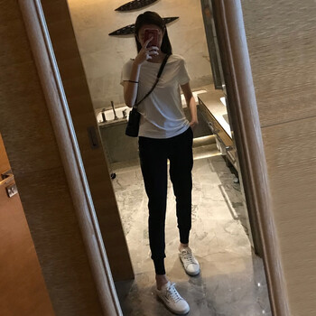 拯救五五身，寬松小白鞋顯腿長(zhǎng)
