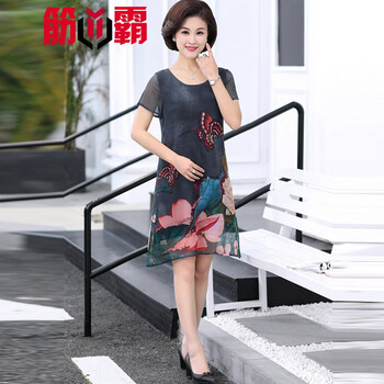 簡(jiǎn)約純色連衣裙，穿出優(yōu)雅氣質(zhì)范