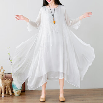 經(jīng)典小香風(fēng)長裙，打造優(yōu)雅女神范