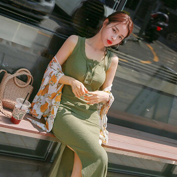 百搭小短裙，打造優(yōu)雅女神范