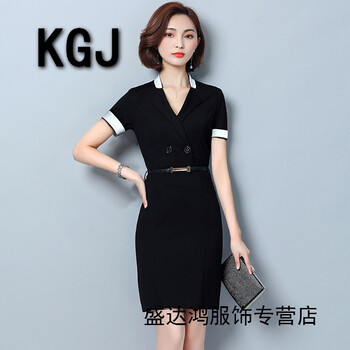 百搭純色連衣裙，塑造女神氣質(zhì)