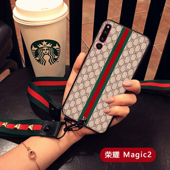 簡約雙肩包，打造時(shí)尚女神