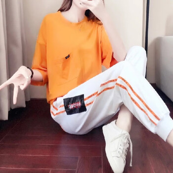 ¶䣬΢ӵĸ