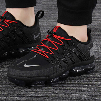 耐克（NIKE）跑步鞋AQ8810-001 39