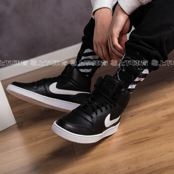 耐克（NIKE）跑步鞋AQ1773-002 