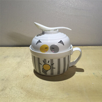 套碗帶蓋