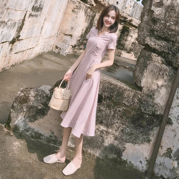 優(yōu)雅蕾絲裙，穿出你的曼妙身姿