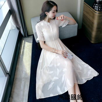 夏日海邊，穿網(wǎng)紗雪紡連衣裙吧