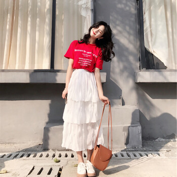 甜美蕾絲裙，微胖女神的好幫手