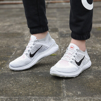 耐克（NIKE）跑步鞋942838-003 灰色 