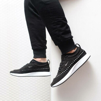 NIKE跑步鞋AO0678-002 41