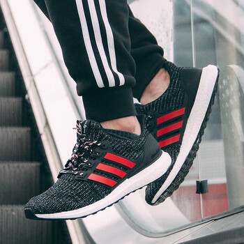 阿迪達(dá)斯（Adidas）跑步鞋F(xiàn)35231 41