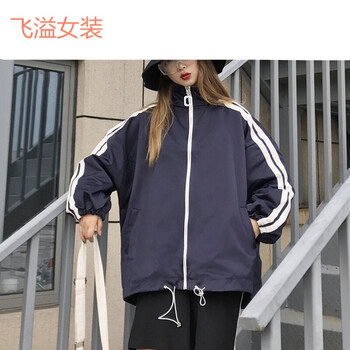 微胖妹子的時(shí)尚，寬松風(fēng)衣