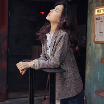 衣香西服女款
