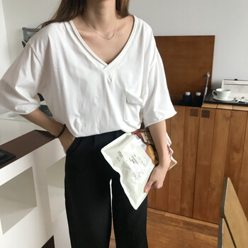 百搭荷葉袖，讓你賺足回頭率