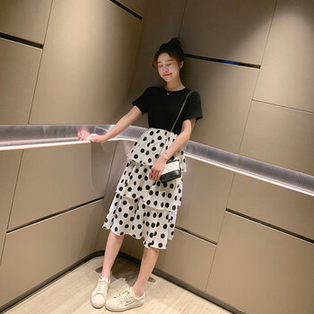 圓領(lǐng)連衣裙，打造優(yōu)雅女神的氣質(zhì)