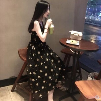 唯美小黑裙，讓你仙氣十足