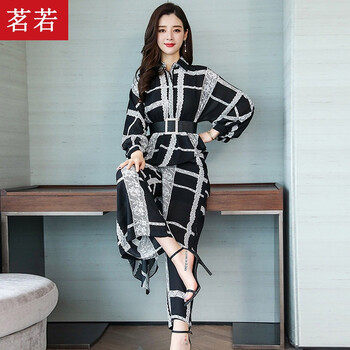 復(fù)古高腰牛仔褲，讓你輕松做女神