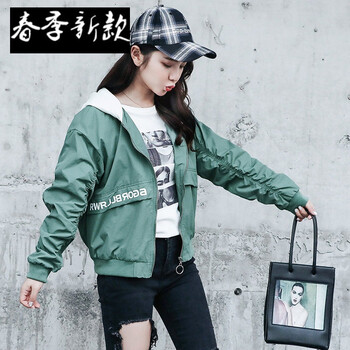 個(gè)性牛仔外套，時(shí)尚百搭又減齡