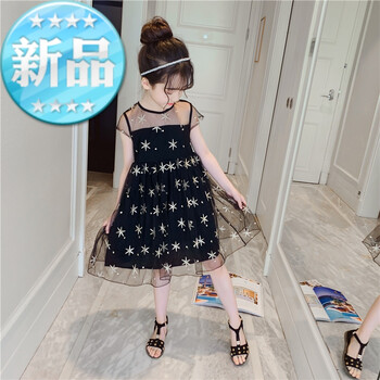 精致蕾絲連衣裙，塑造優(yōu)雅小仙女