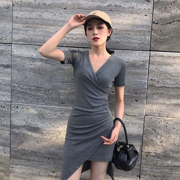 俏皮蕾絲裙，讓你的美出新高度