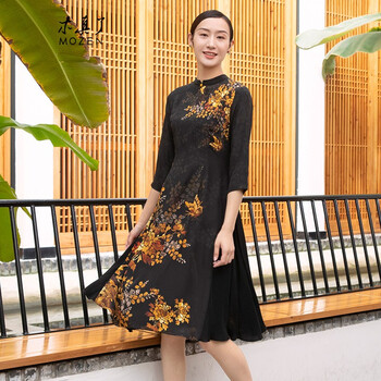 精致氣質(zhì)蕾絲裙，打造優(yōu)雅女神范