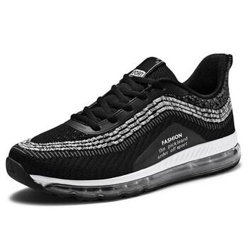 APPLE蘋(píng)果跑步鞋黑白682 