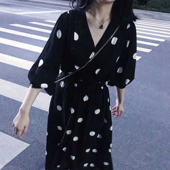 百搭連衣裙，打造甜美小仙女