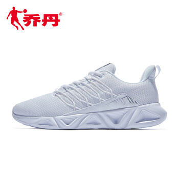 時尚透氣跑鞋，讓運動更舒適！