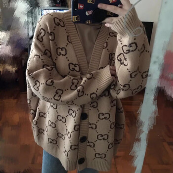 女羊絨中款外套