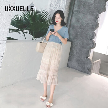 UXXUELLE 露背 短袖 T恤 女 V領(lǐng)