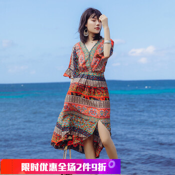 浪漫蕾絲裙，微胖女神的好幫手