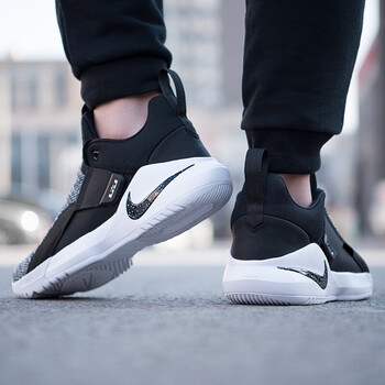 耐克（NIKE）籃球鞋AO2920-003 詹姆斯使節(jié)11 42