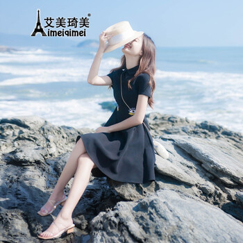 清爽連衣裙，打造優(yōu)雅小仙女范