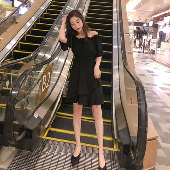性感連衣裙，塑造優(yōu)雅小女人