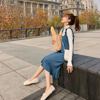 露肩連衣裙，打造優(yōu)雅女神范
