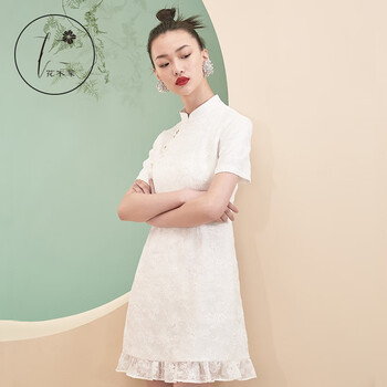 圓領(lǐng)長(zhǎng)袖連衣裙，打造性感小仙女