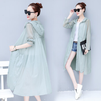 純色外套，微胖妹子的時(shí)尚之選