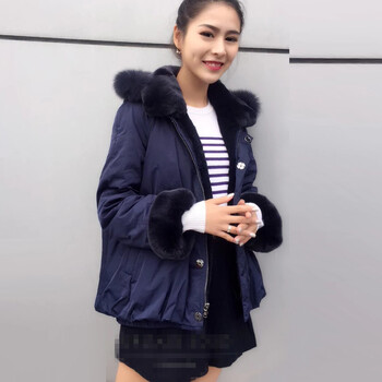 時(shí)尚翻領(lǐng)長袖外套，穿出青春活力